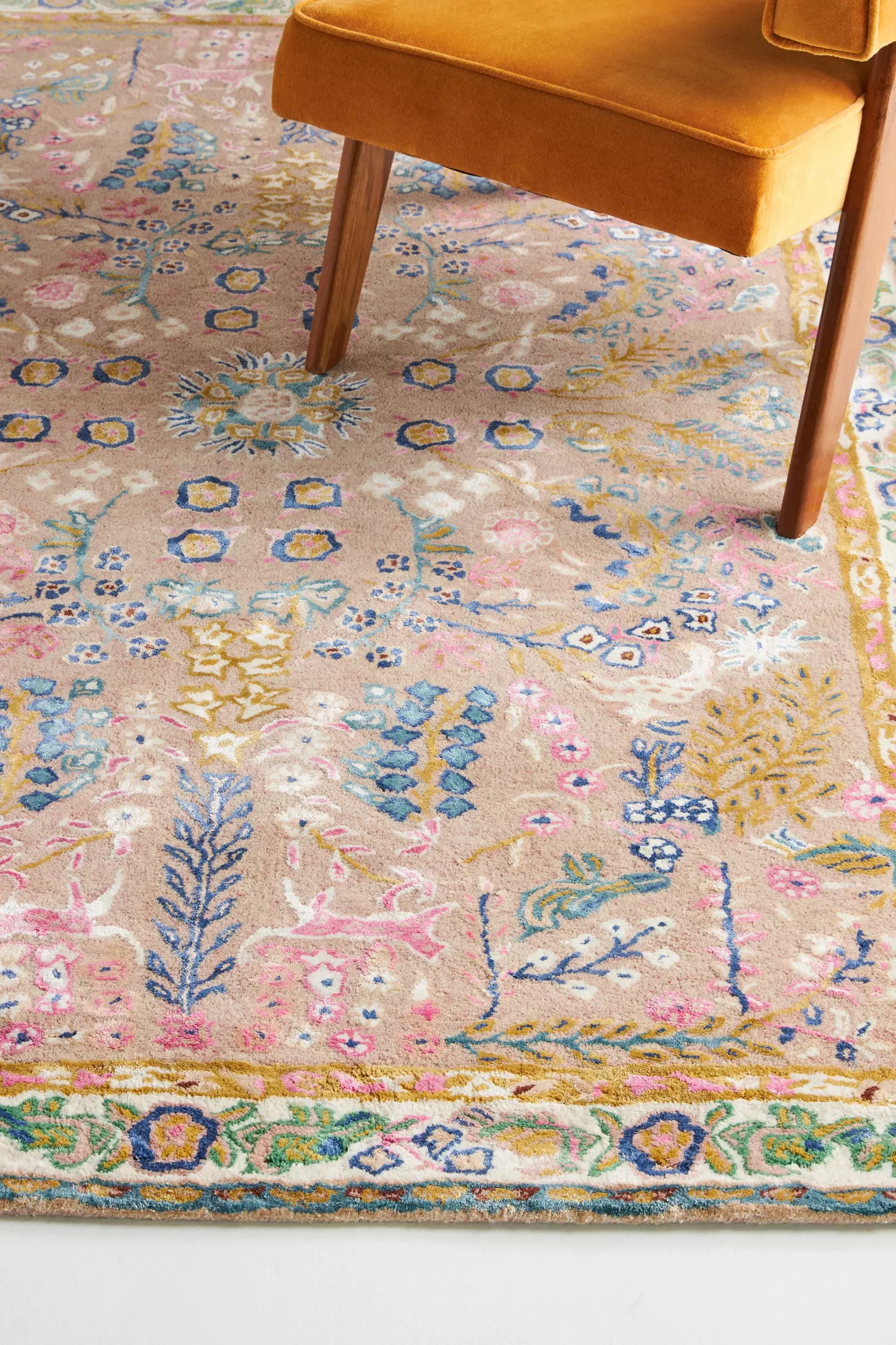 Anthro Averi Pink Hand Tufted Floral Area Rug for Living & Bedroom