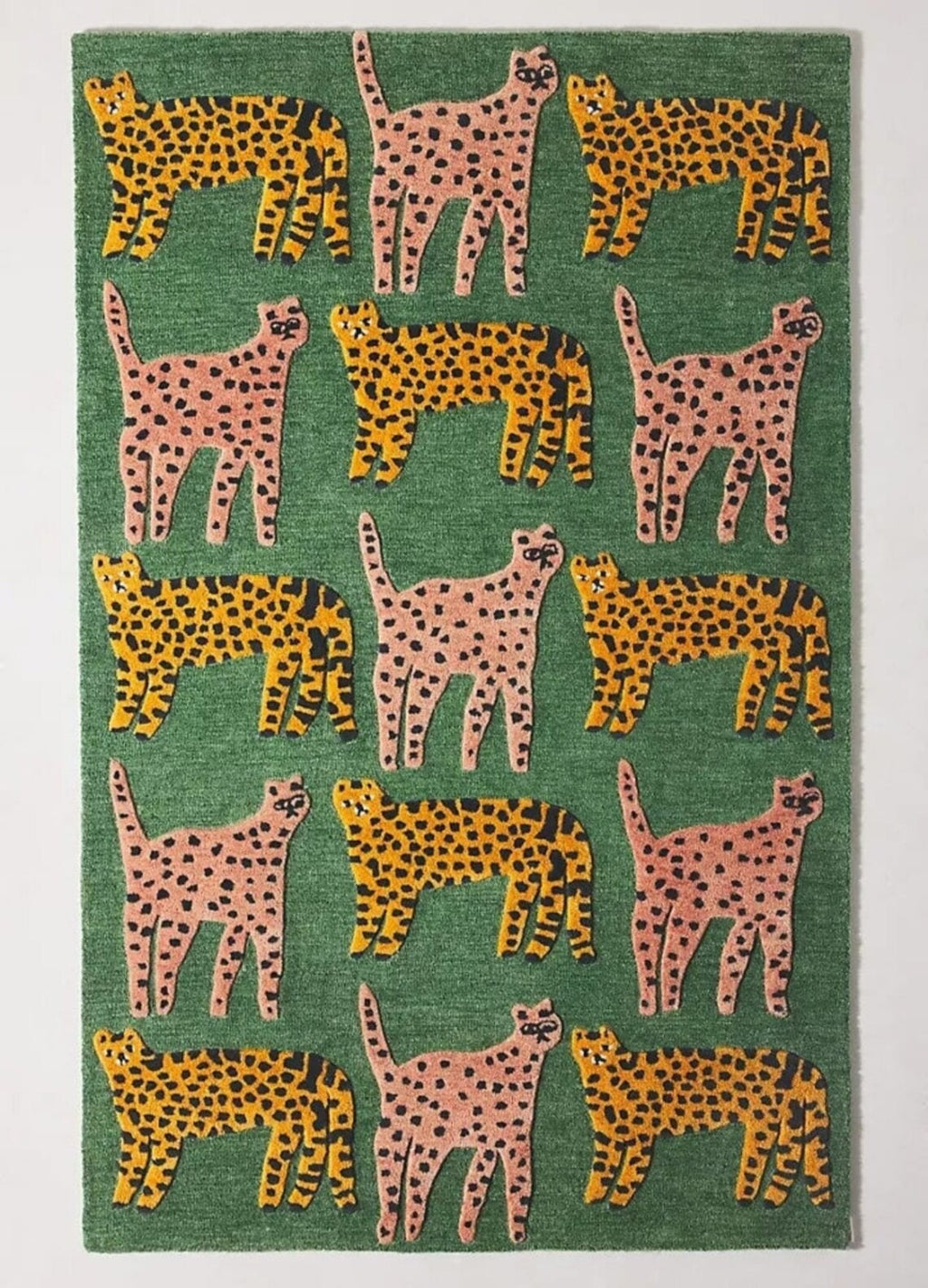 Green Hand Tufted Catwalk Area Rug for Living Room and Bedroom