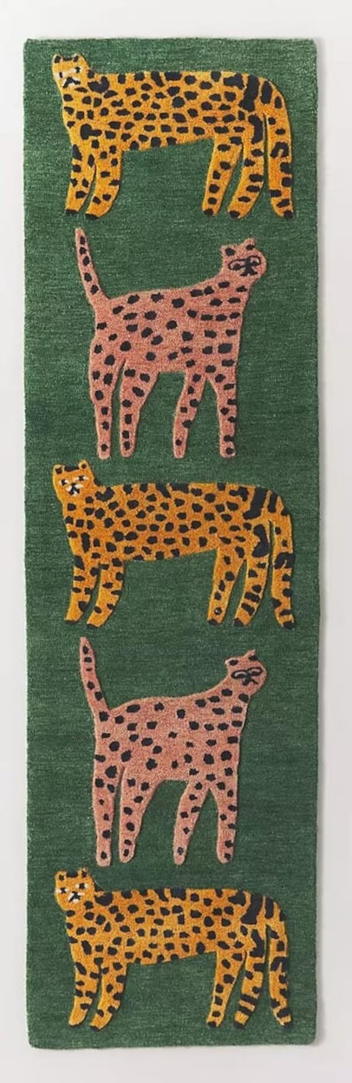 Green Hand Tufted Catwalk Area Rug for Living Room and Bedroom