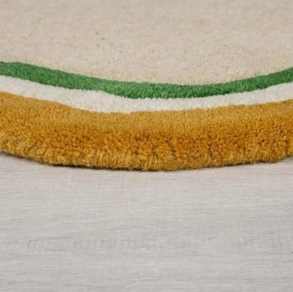 Scalloped Rug