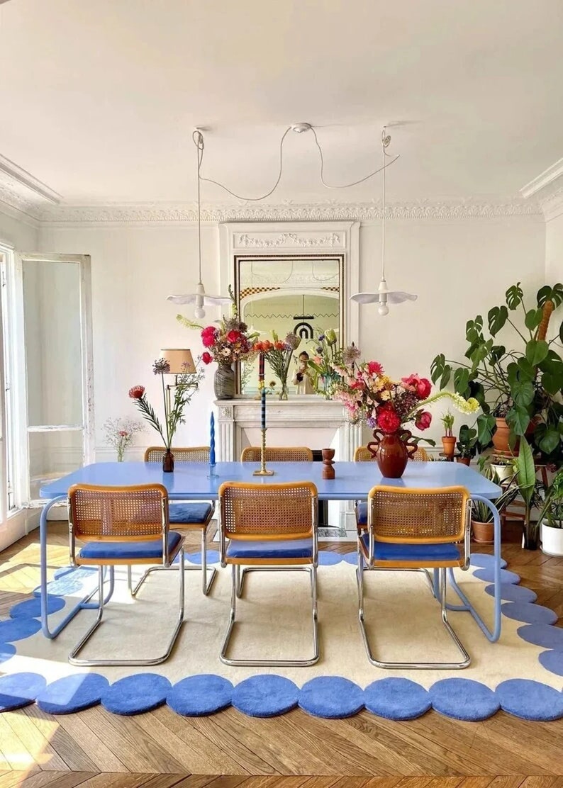 Scalloped Rug