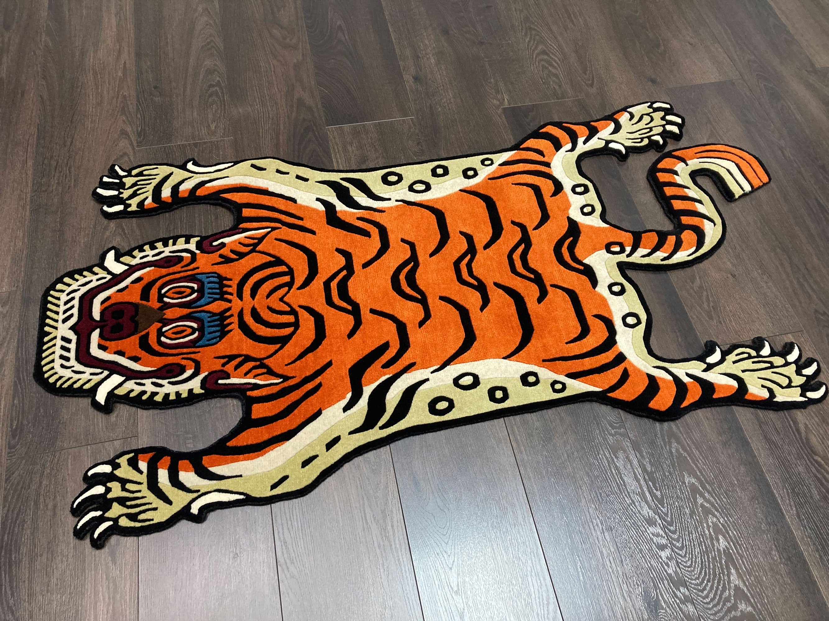 Himalayan Tiger Shape Rug
